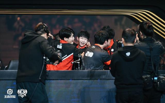 岌岌可危！Astralis或无缘BLAST.tv奥斯汀Major直邀